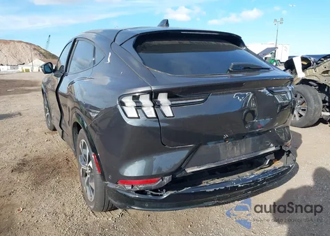 2022 Ford Mustang Mach-E Premium z USA, uszkodzony, nr VIN 3FMTK3SU9NMA49514